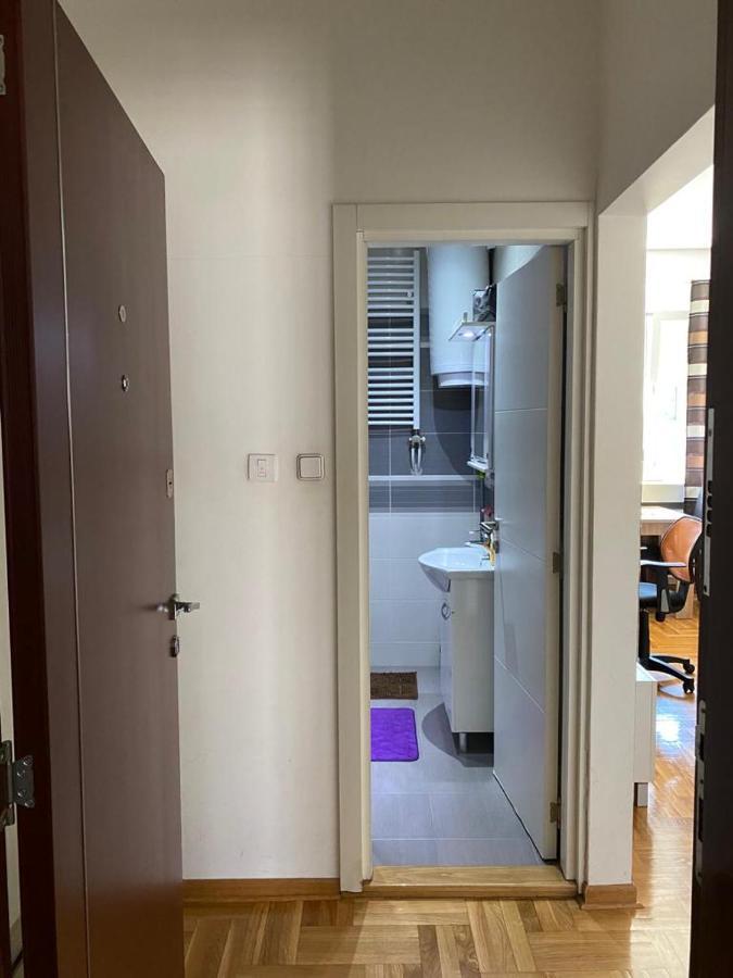 Politika Apartman Belgrád Kültér fotó